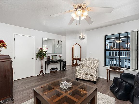 4th image of 40603 Saddleback Rd