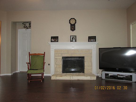 Gas Fireplace/Master on Left