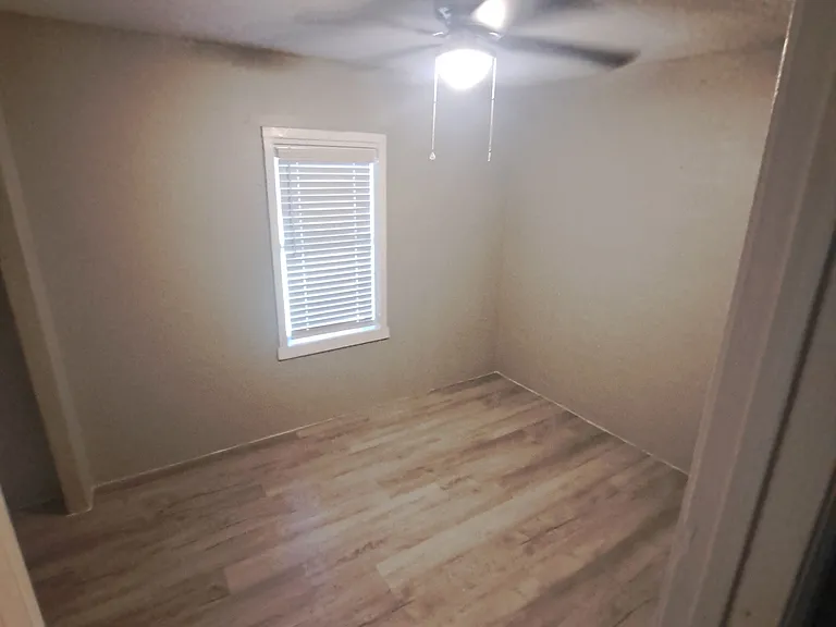 911 Recreation Dr — Photo 3