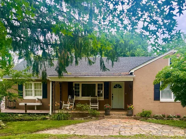 6428 John S Mosby Hwy, Middleburg, VA 20117