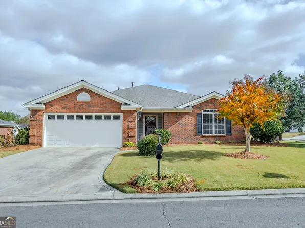 2 N Pointe Dr NE, Rome, GA 30161