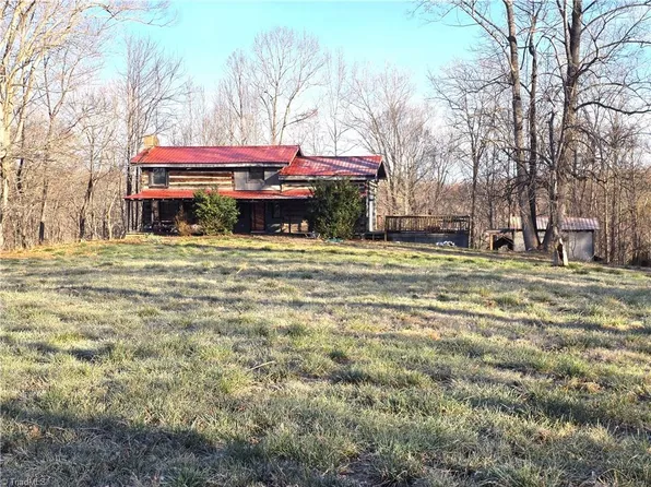 2249 Snow Hill Church Rd, Danbury, NC 27016