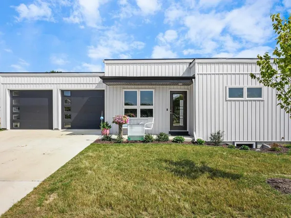 102 Boneset Avenue, Poynette, WI 53955
