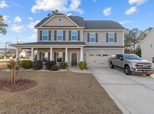 905 Liberty Ln, Fayetteville, NC 28311