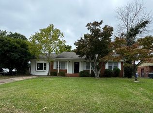 5503 Dodge Dr, Fayetteville, NC 28303