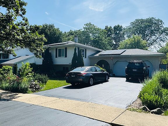 3rd image of 3220 Saratoga Ave