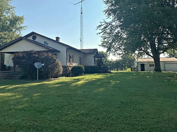 240 N 650 E, Montgomery, IN 47558