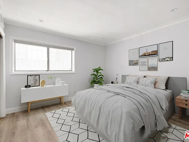 423 S Rexford Dr #106 — Photo 15