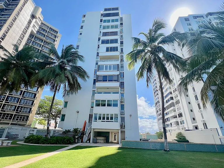 4429 Park Plaza Isla Verde Ave — Photo 27
