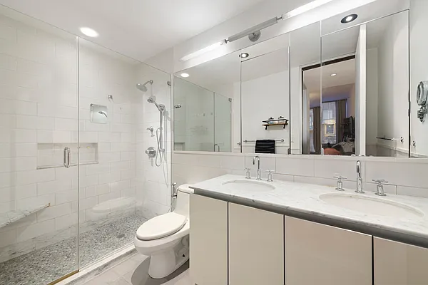 Sold by Compass | media 6