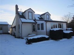 2096 Lewiston Rd, Basom, NY 14013