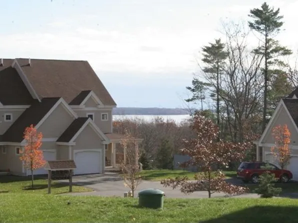 11 Osprey Ter, Portland, ME 04103