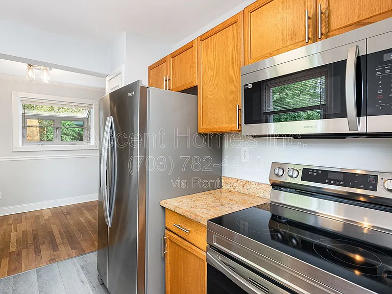 7329 Marc Dr — Photo 8