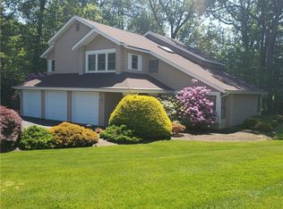 17 Peach St, Nanuet, NY 10954