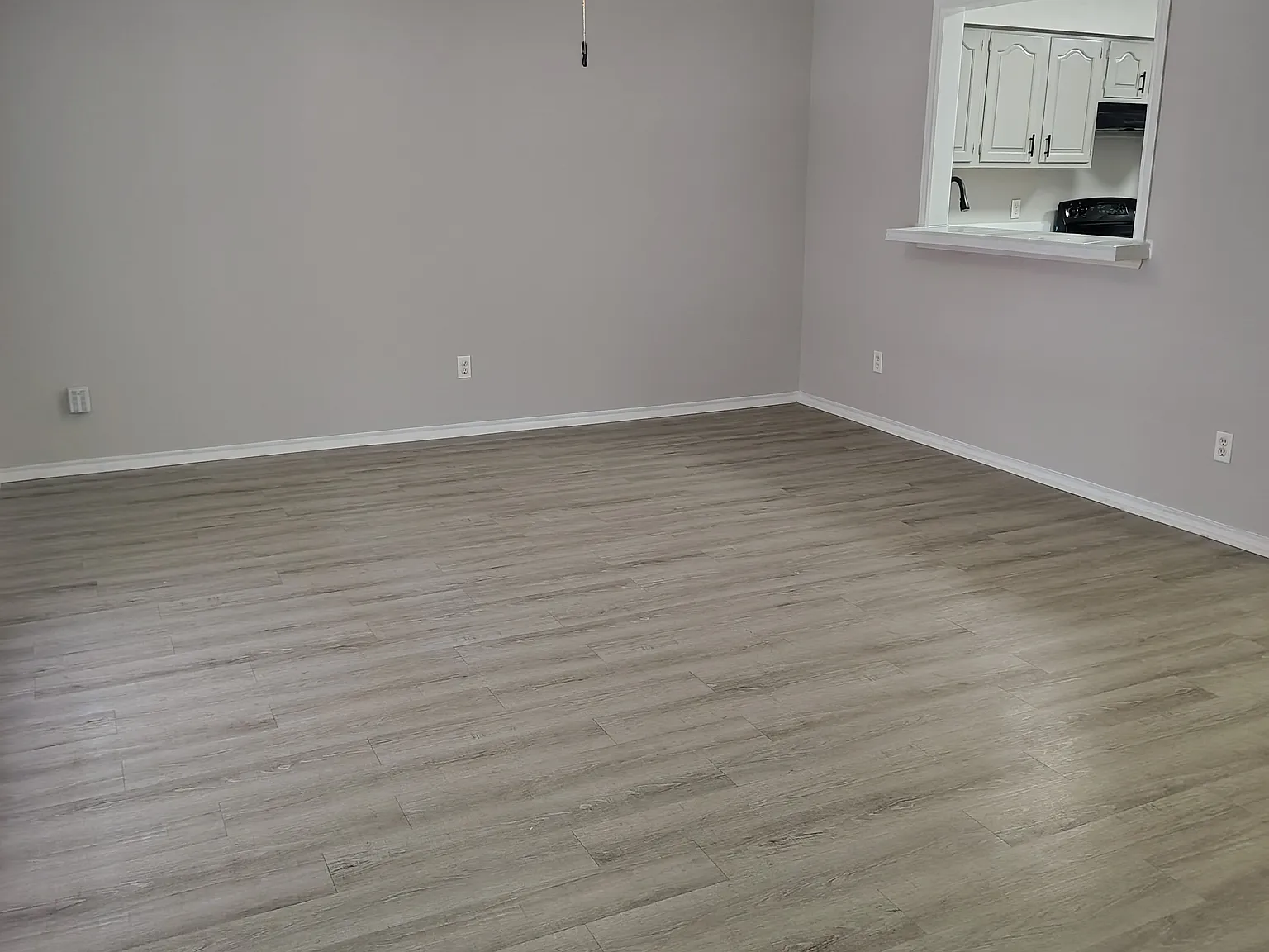 1 bed, 1072 sqft, $850 — Photo 1