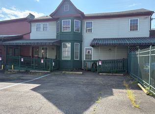 16 Livingston St APT F, Saugerties, NY 12477