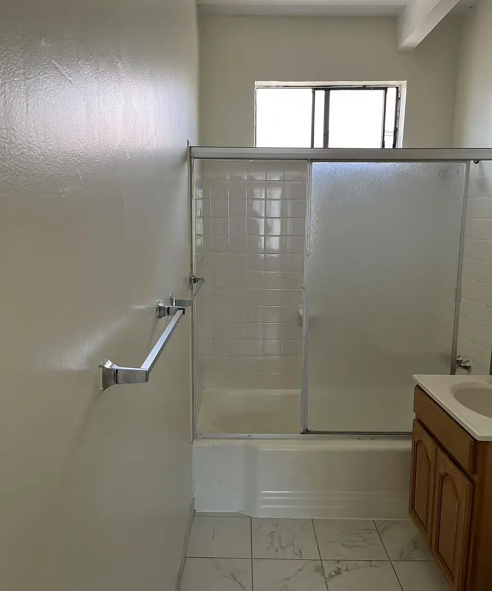 Belmont Ave, El Cerrito — Photo 4