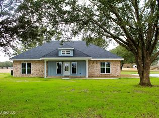 3274 Dean Nursery Rd, Lucedale, MS 39452