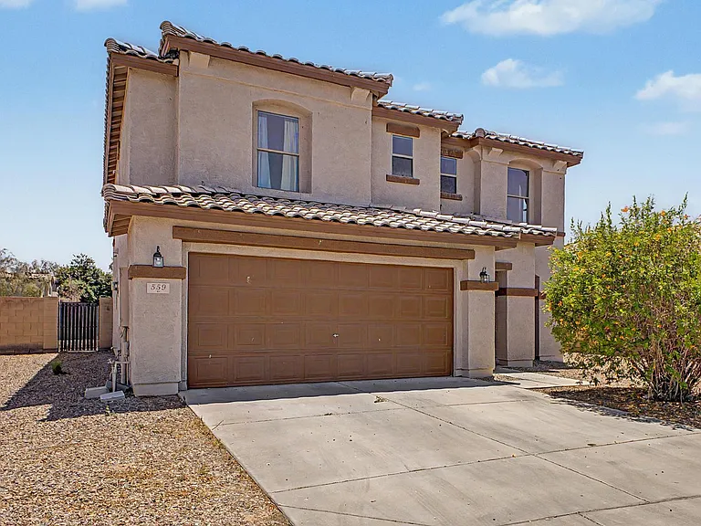 559 W Viola St — Photo 4