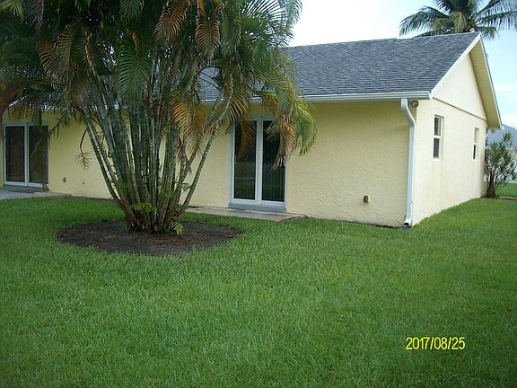 4th image of 2481 SE Victory Ave