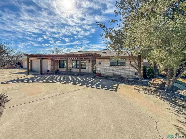 909 W Taos St, Hobbs, NM 88240