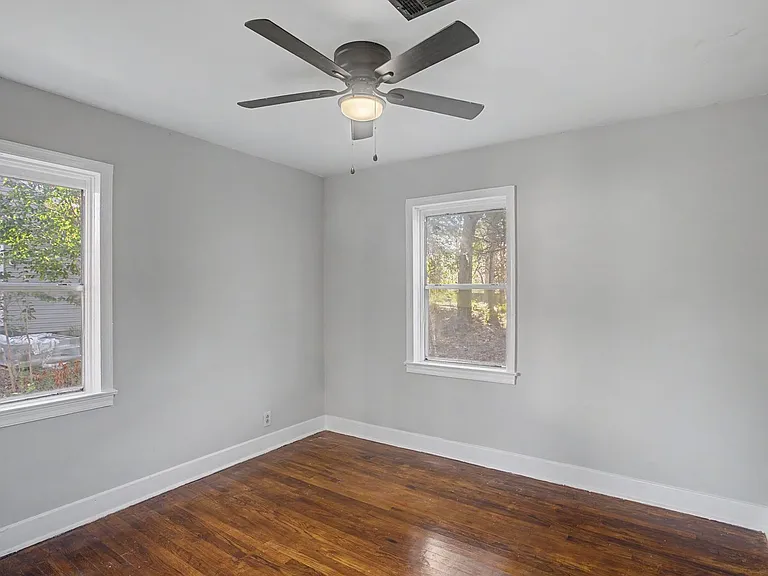 155 Short St — Photo 13