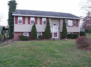 5673 Clarkstown Rd, Muncy, PA 17756