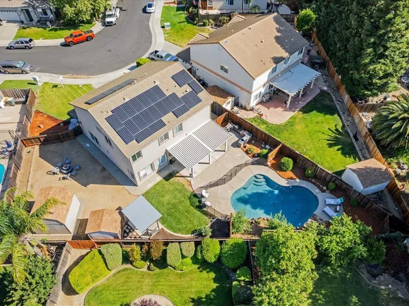 420 Georgetown Place, Dixon, CA 95620