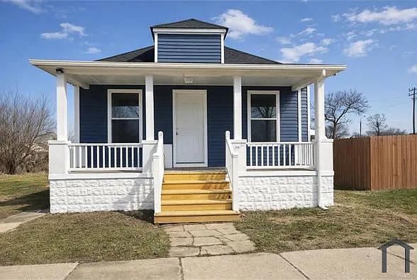 5342 Cooper St — Photo 1