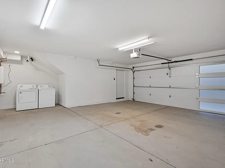 1023 W 5th St #1025 — Photo 22
