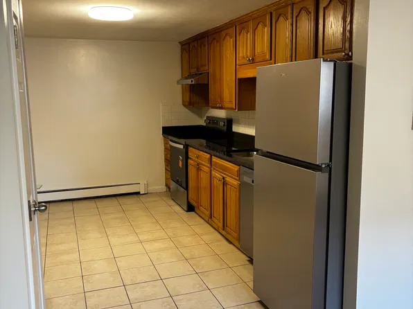 20 Stonybrook Rd, Framingham, MA