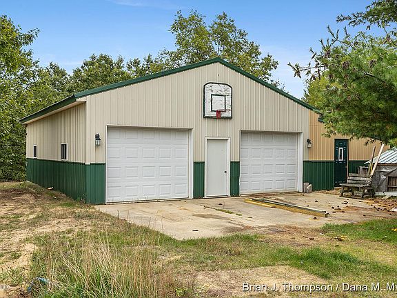 3rd image of 4520 Medler Dr