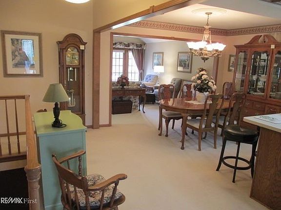 4th image of 15891 Horseshoe Path Ct