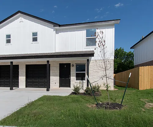 802 White Meadow Ln #B Photo 1 802 White Meadow Ln #B Photo 1