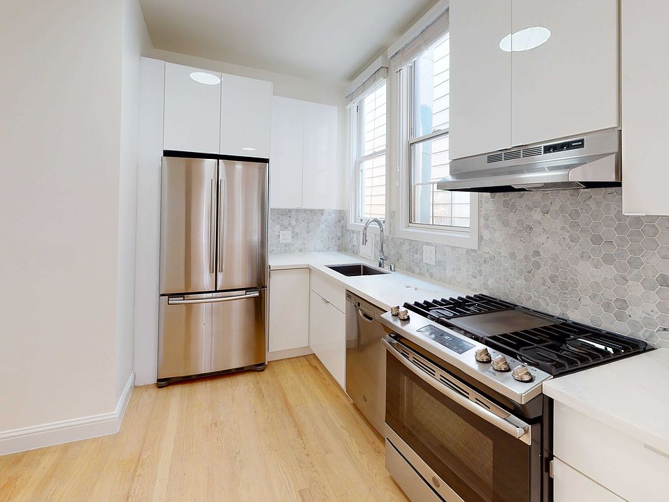 1st image of 1571 Sacramento St #9