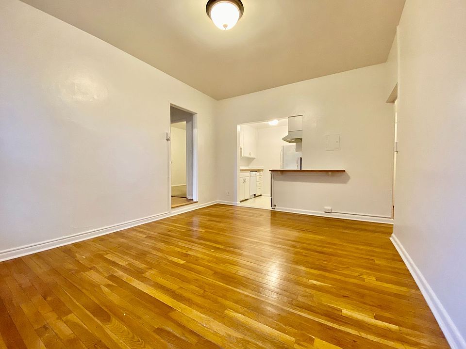 Aloha Apartments 561 Aloha St Seattle WA Zillow