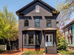30 Walker St, Cambridge, MA 02138