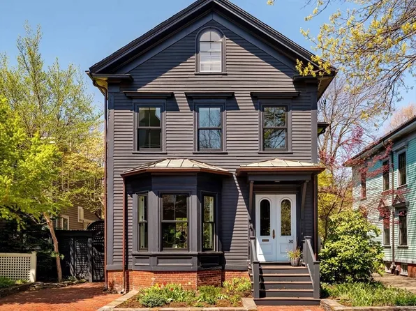 30 Walker St, Cambridge, MA 02138