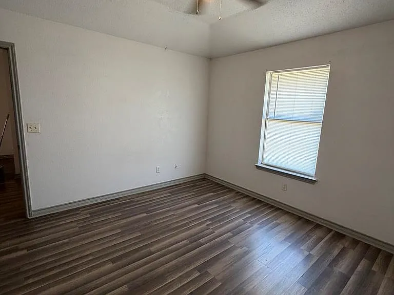 4515 Monty Dr — Photo 21