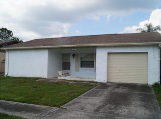 1027 Old Field Dr, Brandon, FL 33511