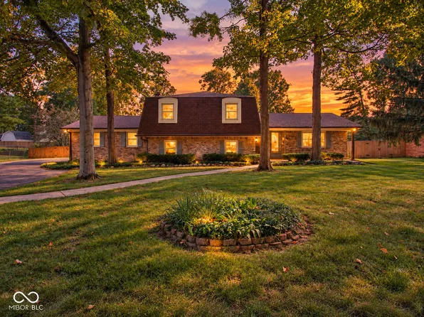 7161 W Sacramento Dr, Greenfield, IN 46140