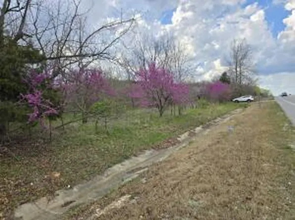 9744 S Us Hwy #65, Harrison, AR 72601