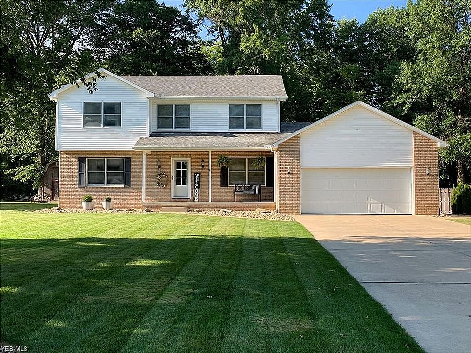 1st image of 316 Aspen Dr