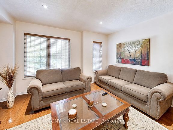 3rd image of 45 Weston Rd