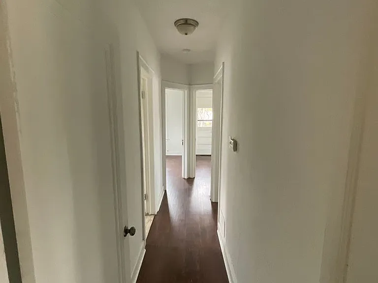 15464 Gilchrist St — Photo 3