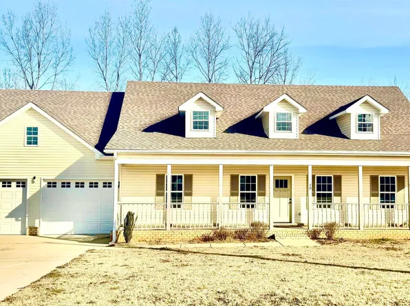 70 Spring Valley Dr, Danville, AL 35619