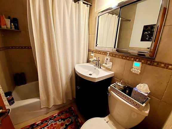 5th image of 154 W 75th St APT 2A