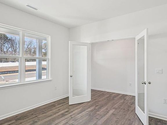 2nd image of 205 Rashford Way