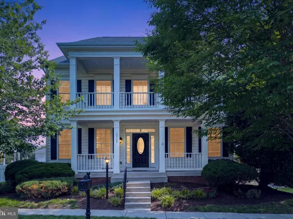 10725 Jeb Stuart Ct, Bristow, VA 20136