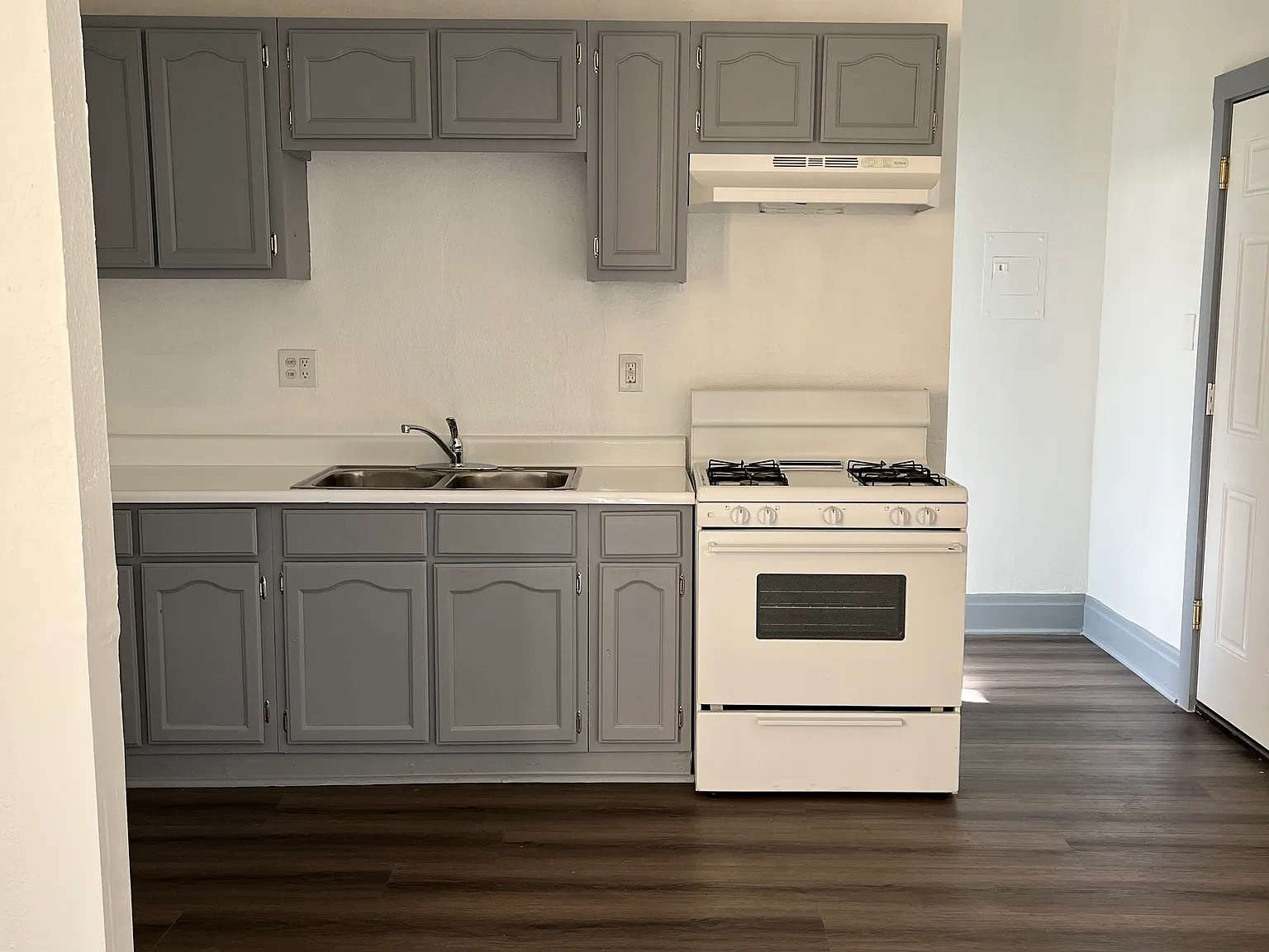 Studio, 361 sqft, $1,275 — Photo 2